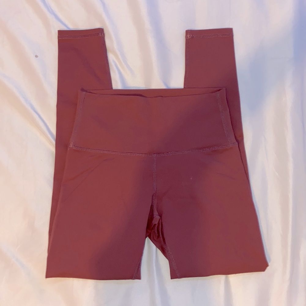 - COPY! LULULEMON LEGGINGS